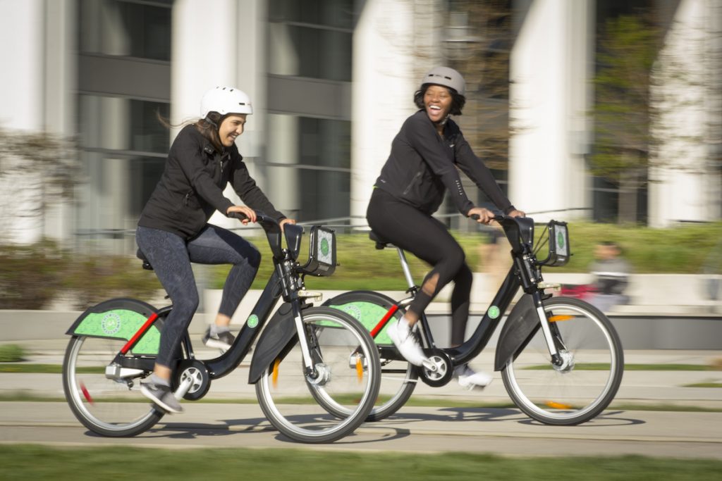 Fall bike rides with bike share toronto